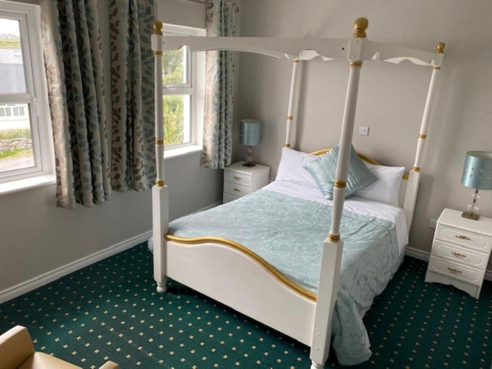 Keel  Stella Maris Luxury Bed And Breakfast חדר תמונה